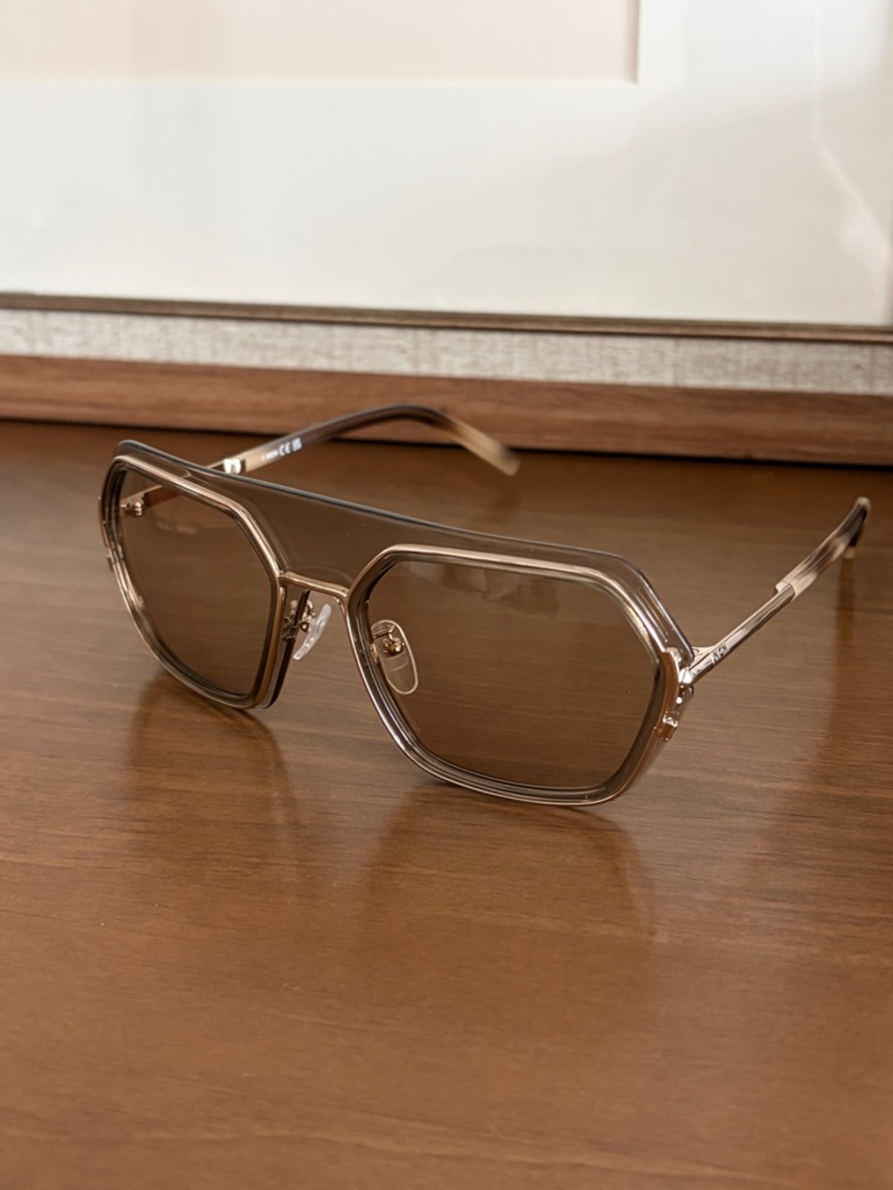 NEW MCM Worldwide Beige Geometric Sunglasses MW0018-H - Picture 2 of 7